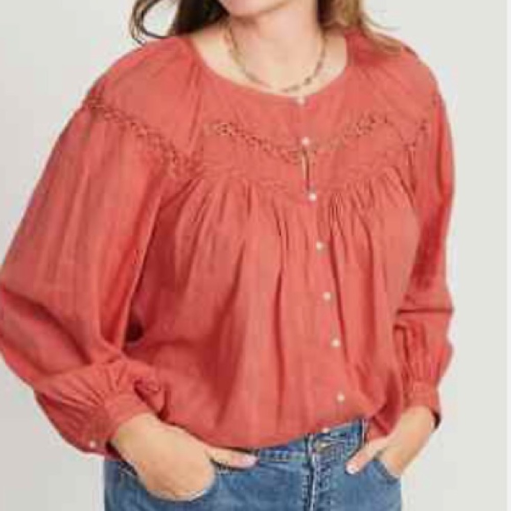 Old Navy Women's Coral Blouse